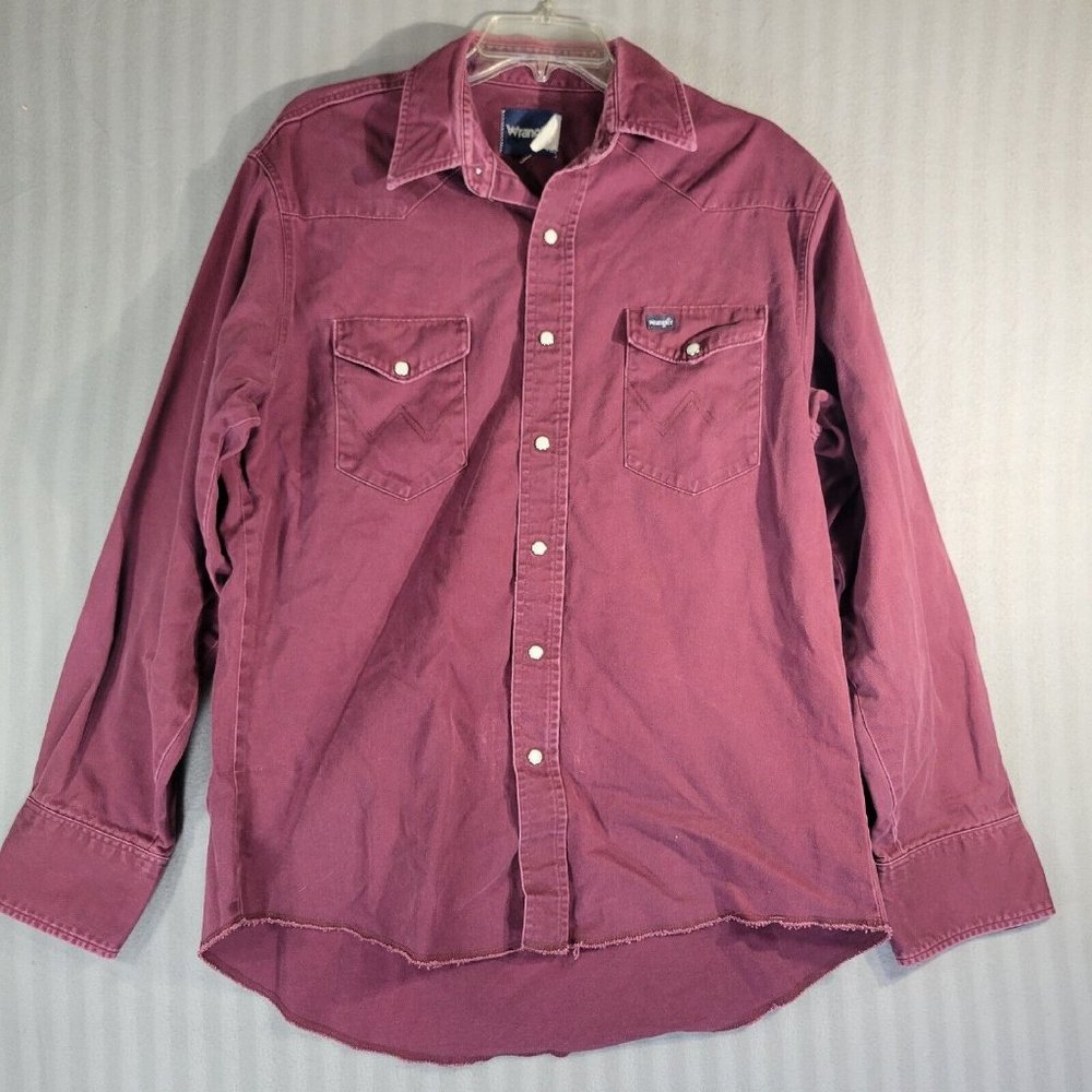 vintage wrangler mens pearl snap long sleeve shirt faded red or light burgundy